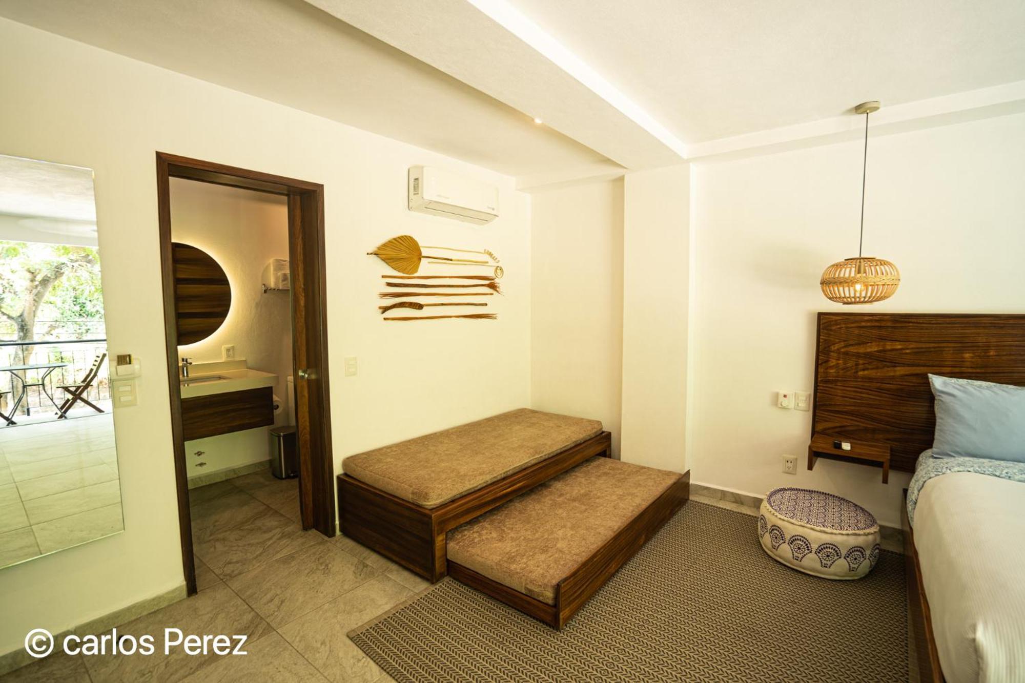 Hotel Puerto Саюлита Екстериор снимка